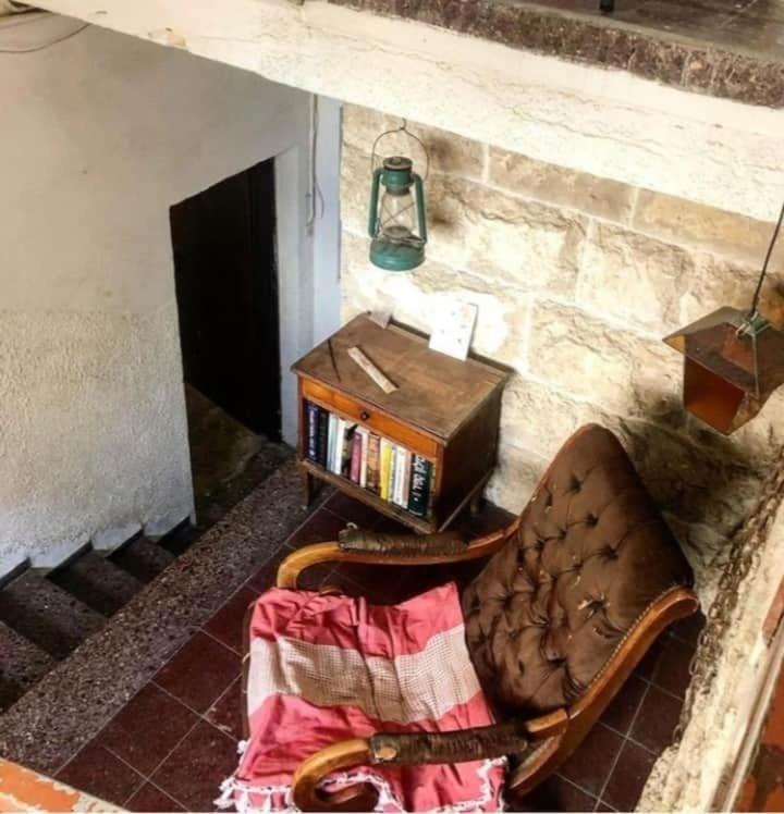 Jaffa Seaside House *